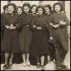 Fascist women in 1930s Spain 